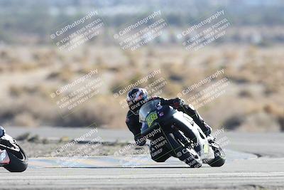 media/Dec-07-2025-CVMA (Sun) [[3e7d2de5dc]]/Race 12- Formula 40 MW and LW/